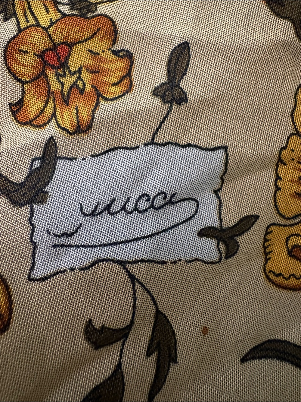 Gucci Vintage Silk Scarf Made in Italy - Picture 3 of 9